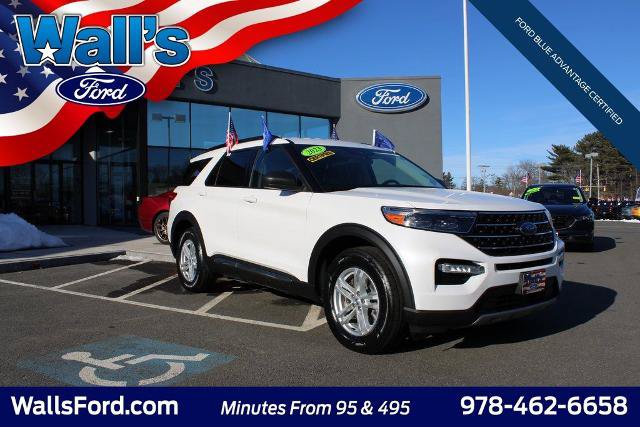 Certified 2023 Ford Explorer XLT w/ Equipment Group 202A AWD/4WD image 3