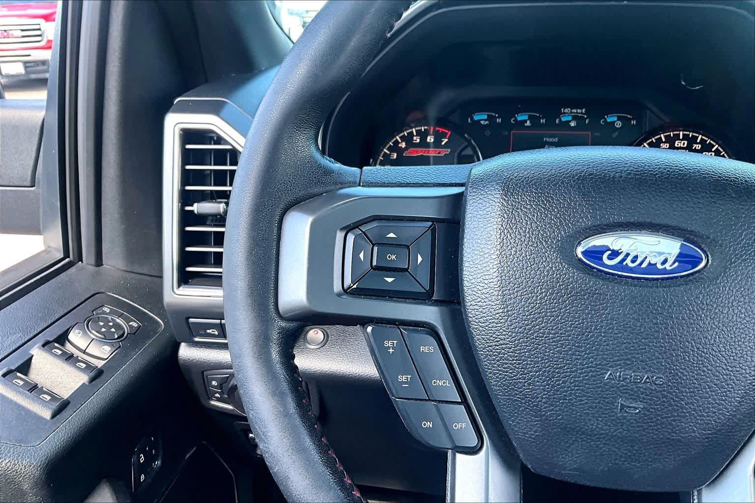 Used 2019 Ford F150 Lariat w/ Equipment Group 502A Luxury AWD/4WD image 24