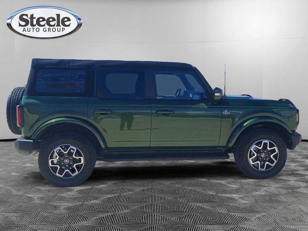 Used 2023 Ford Bronco Outer Banks AWD/4WD image 6