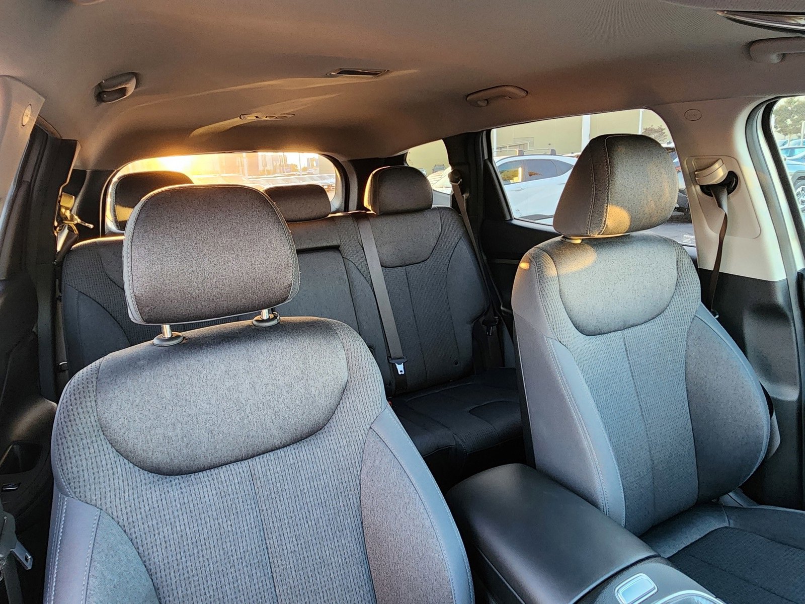 Used 2023 Hyundai Santa Fe SEL image 31