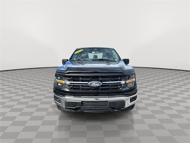 Used 2024 Ford F150 XLT image 3