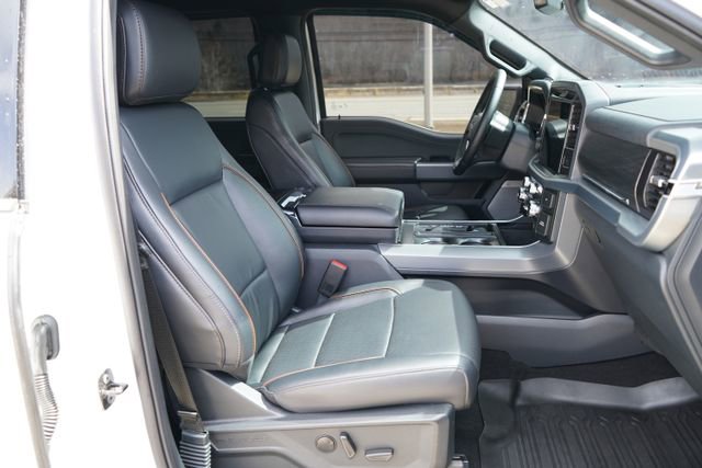 Used 2025 Ford F150 Lariat w/ Equipment Group 501A Mid image 87