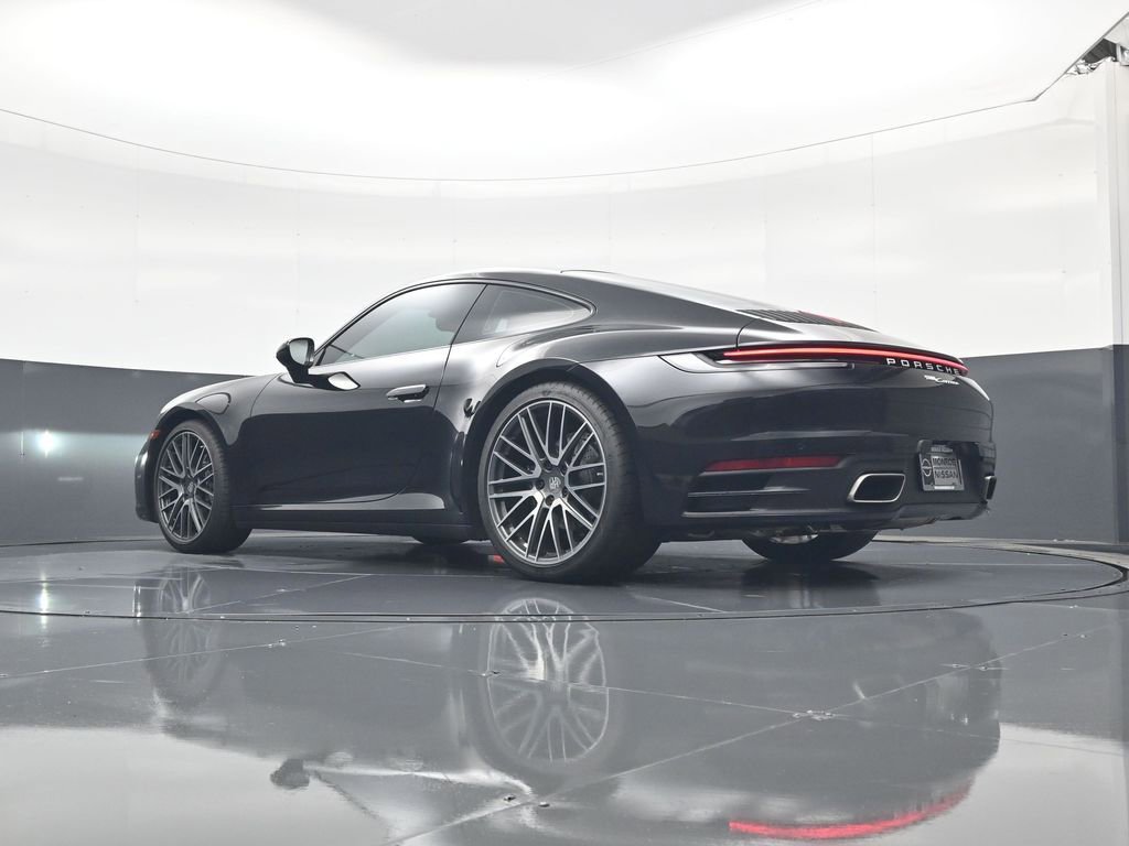 Used 2024 Porsche 911 Carrera 4 image 25