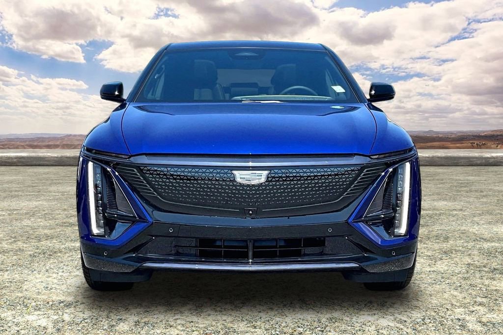 Used 2025 Cadillac Lyriq Sport image 2
