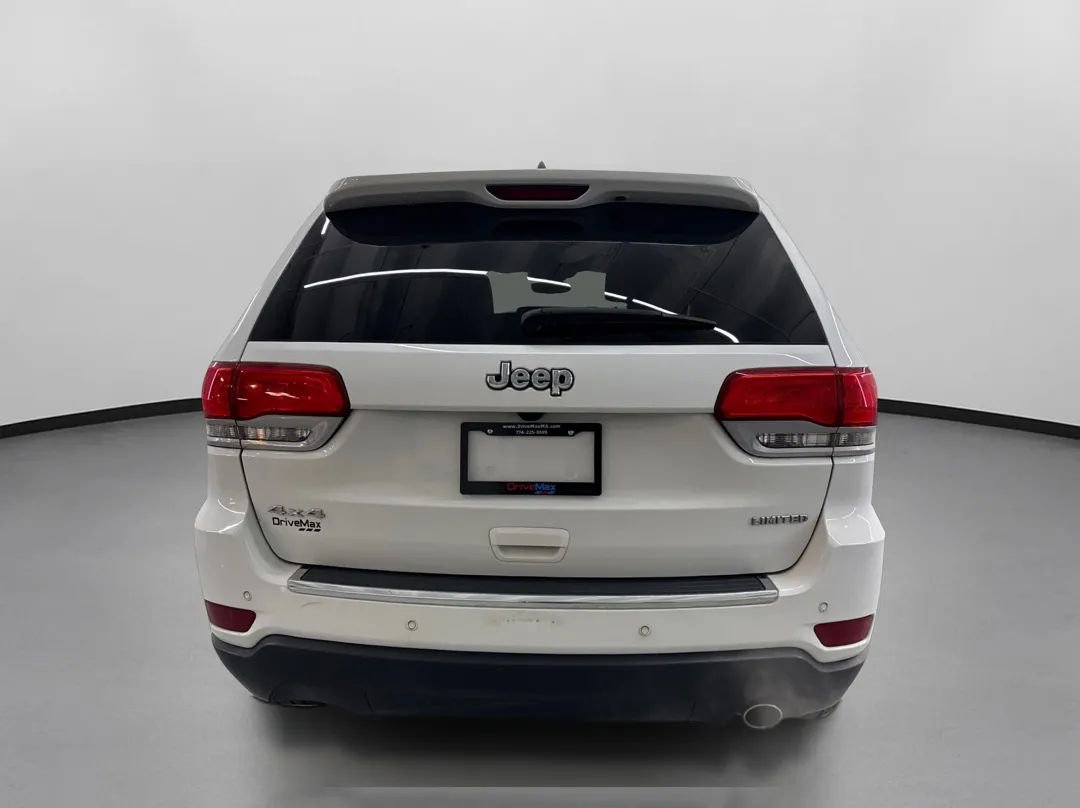 Used 2019 Jeep Grand Cherokee Limited w/ Luxury Group II image 8