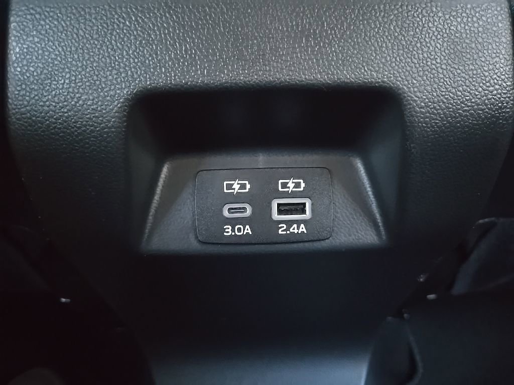 Used 2024 Subaru Crosstrek 2.0i Premium image 42