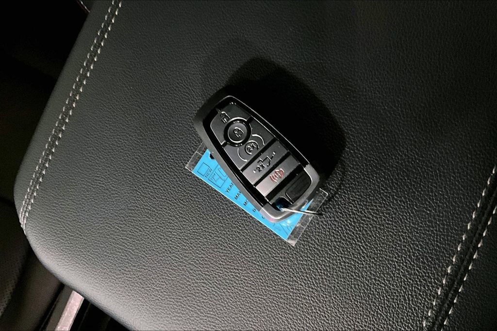 Certified 2024 Ford F350 Lariat w/ Lariat Ultimate Package image 28