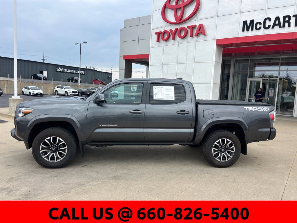 Used 2020 Toyota Tacoma TRD Sport w/ Technology Package AWD/4WD image 12