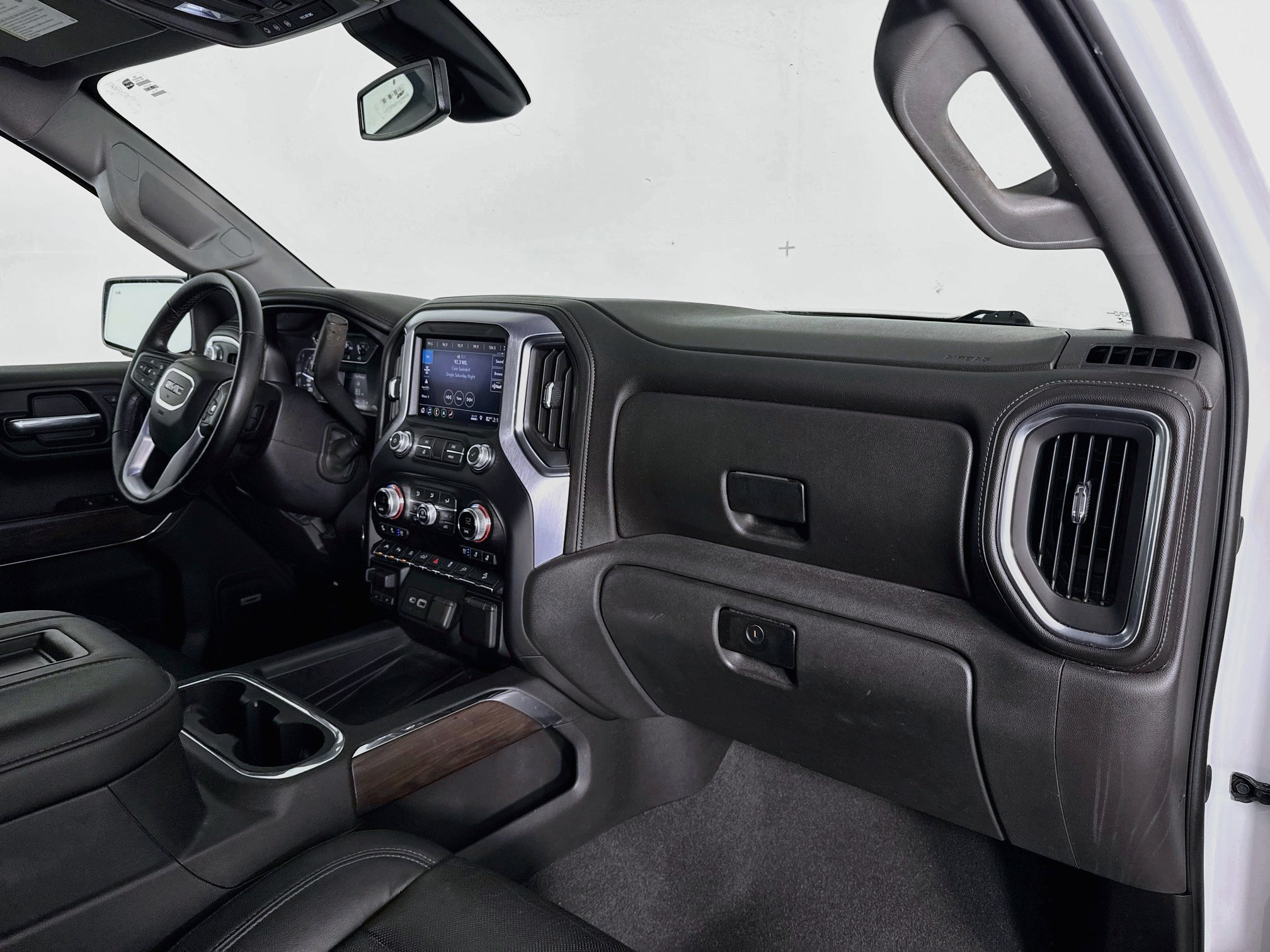Used 2019 GMC Sierra 1500 SLT w/ SLT Premium Plus Package AWD/4WD image 28