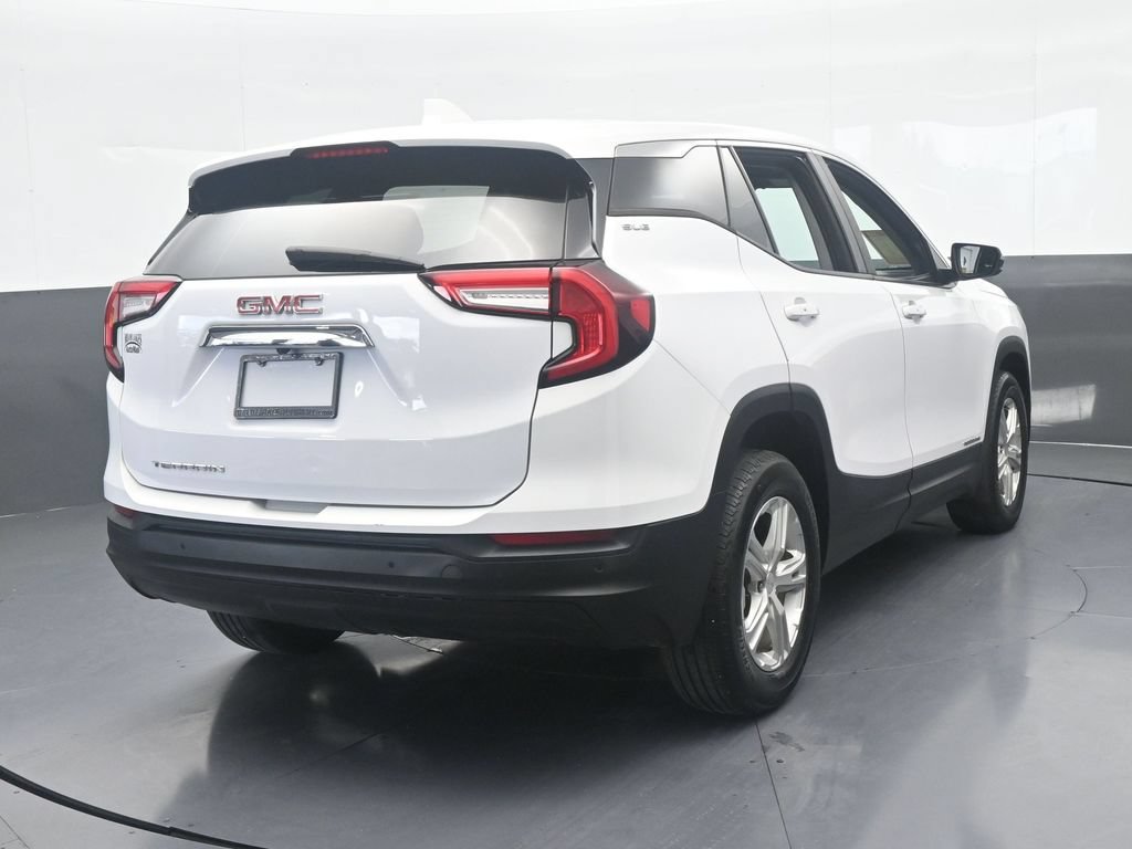 Used 2022 GMC Terrain SLE FWD image 5