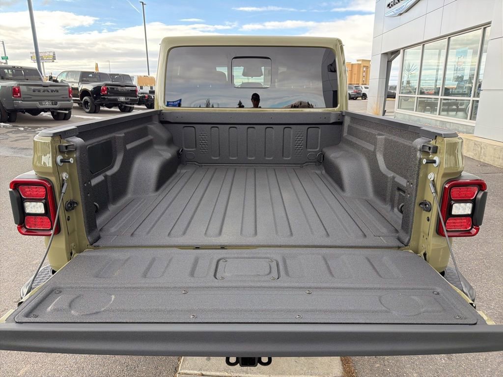 New 2026 Jeep Gladiator Mojave image 6
