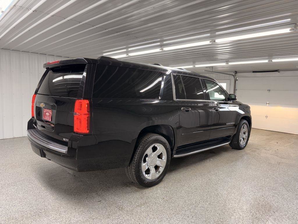 Used 2017 Chevrolet Suburban Premier image 6