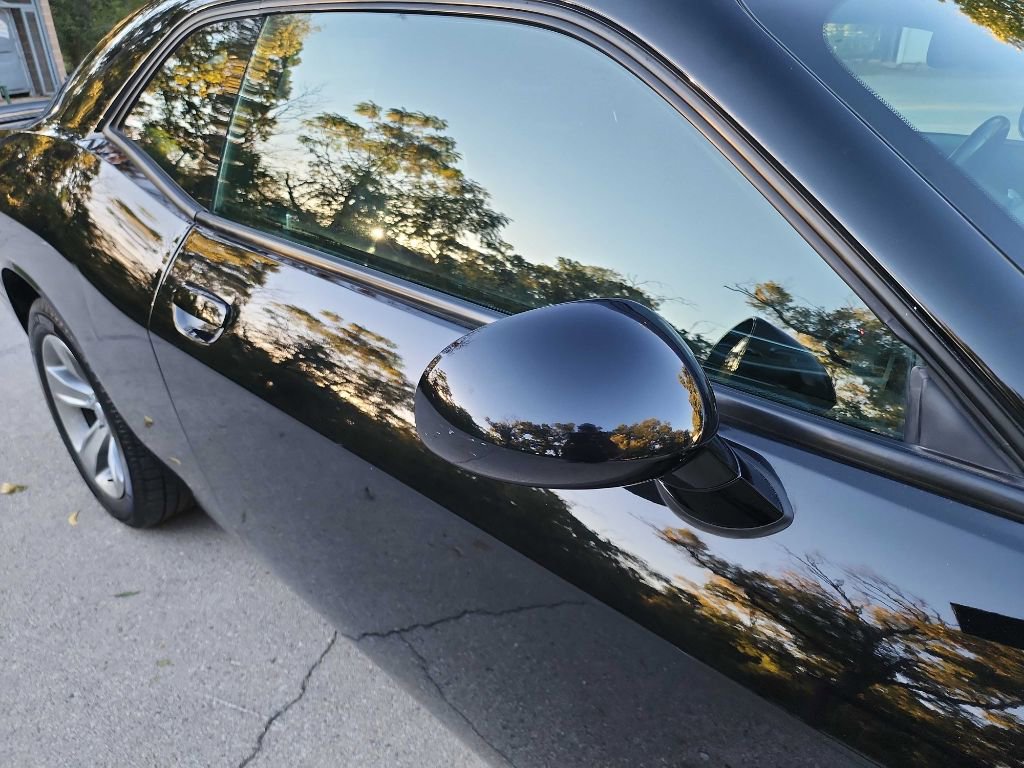 Used 2019 Dodge Challenger SXT image 10