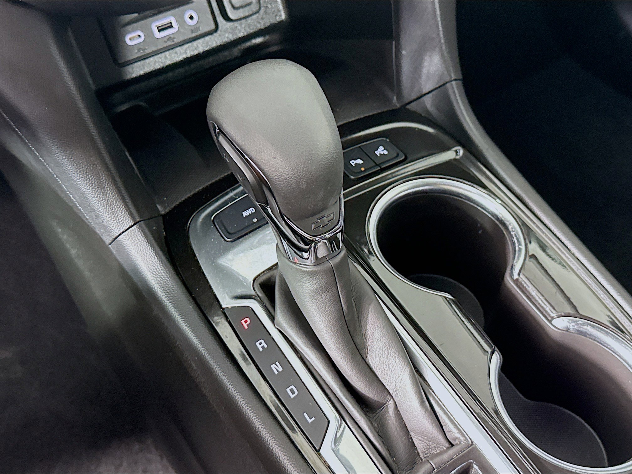 Used 2022 Chevrolet Equinox Premier image 20