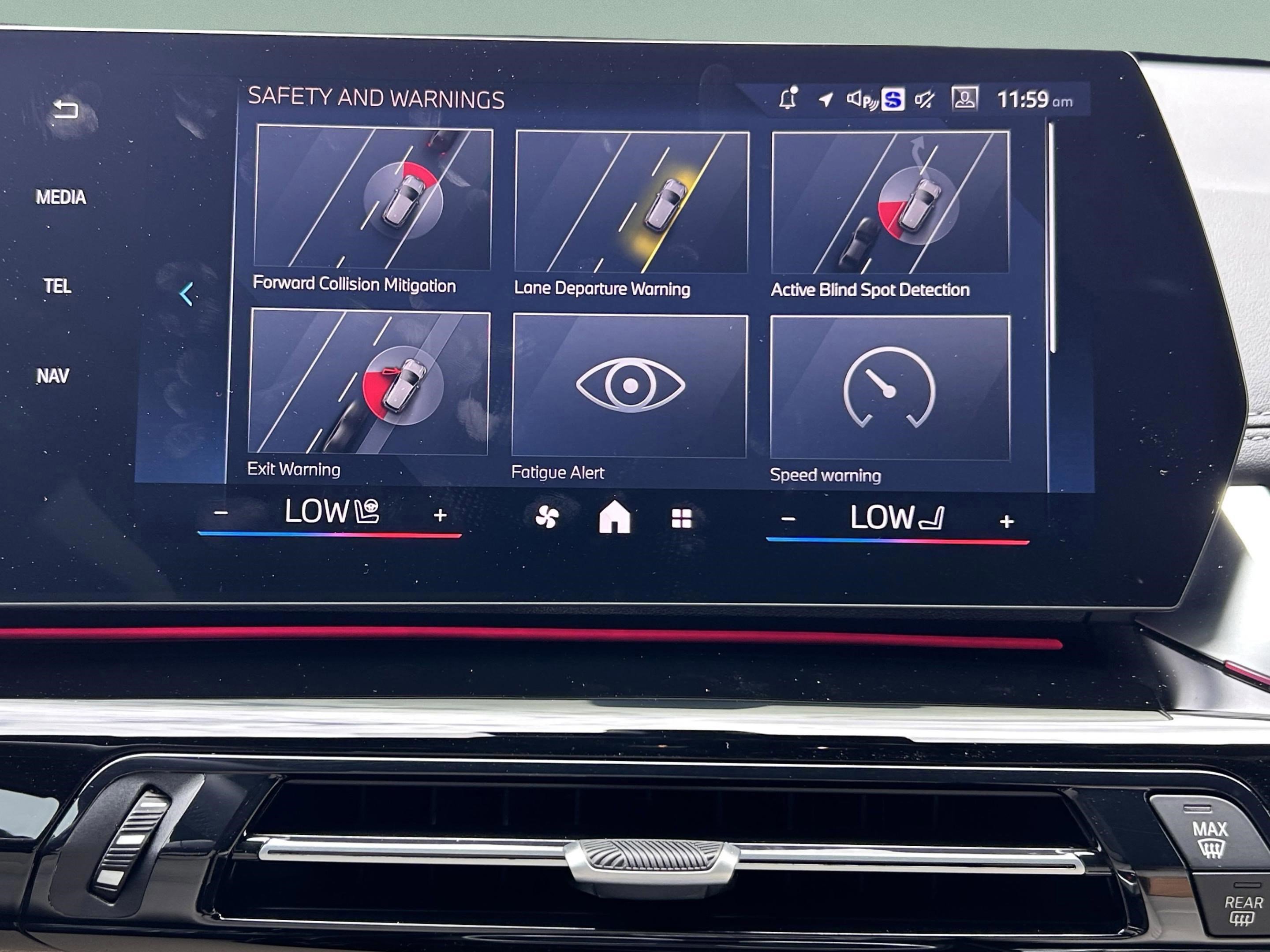 Used 2025 BMW X1 xDrive28i w/ Convenience Package image 18