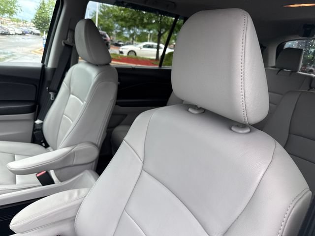 Used 2019 Honda Pilot Touring image 13