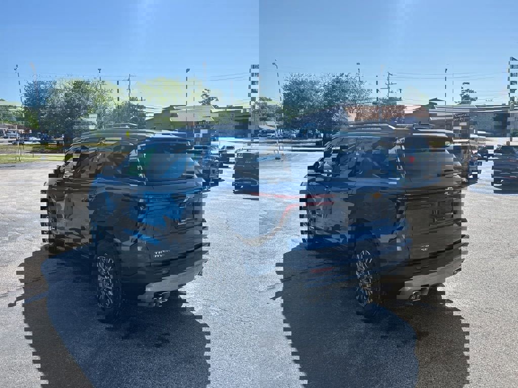 New 2026 Chevrolet Traverse LT FWD image 5