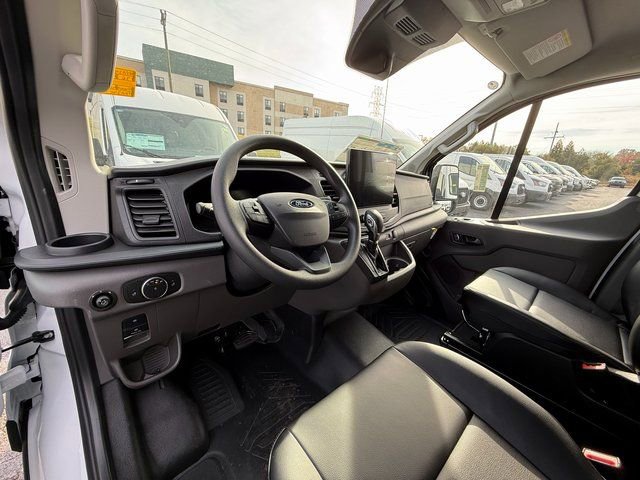 New 2026 Ford Transit 150 Low Roof w/ Load Area Protection Package RWD image 9