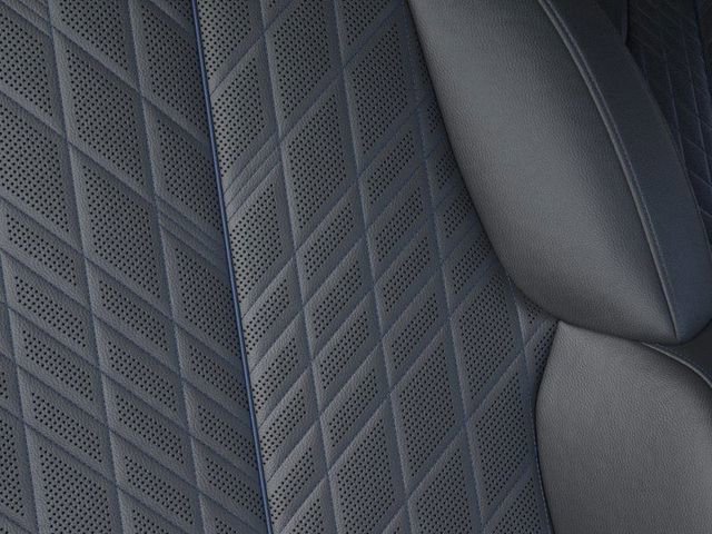 New 2025 Cadillac Escalade IQ Sport 1 w/ LPO, ONYX Package image 21