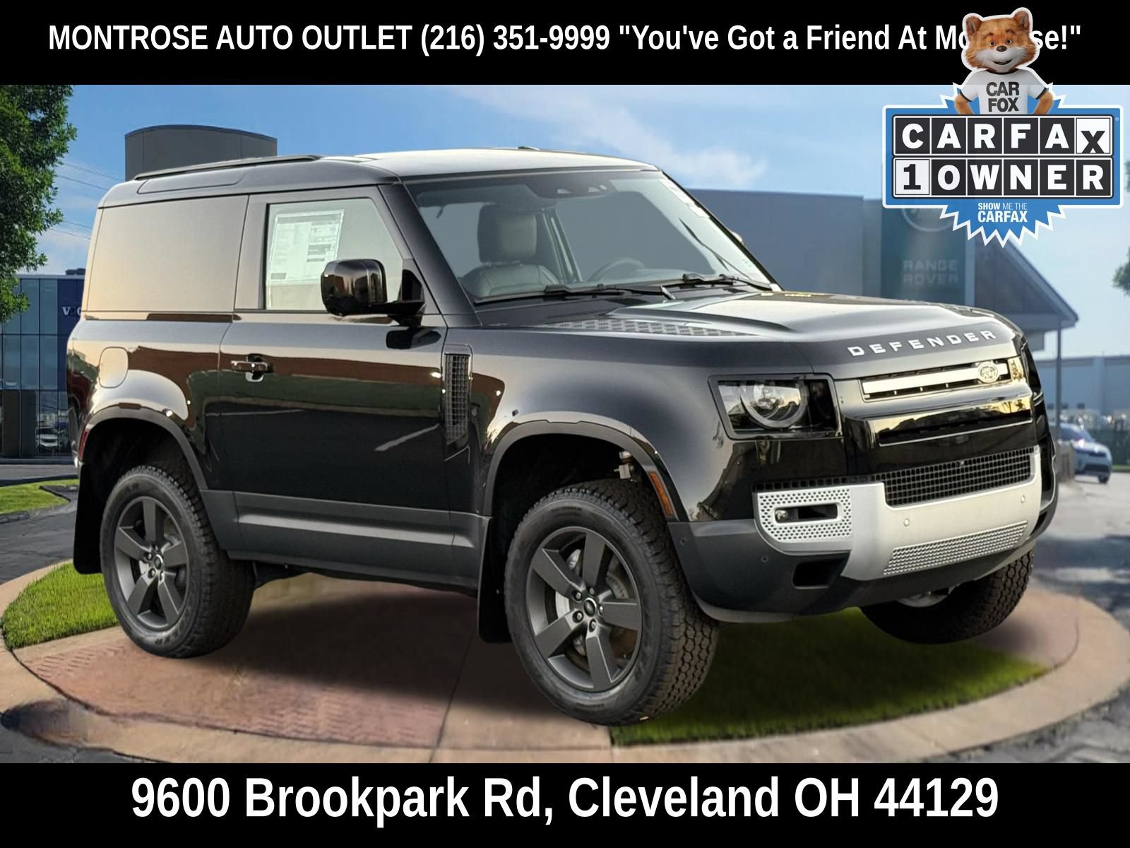 New 2025 Land Rover Defender 90 S AWD/4WD image 8