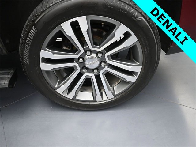 Used 2019 GMC Yukon Denali w/ Denali Ultimate Package image 15