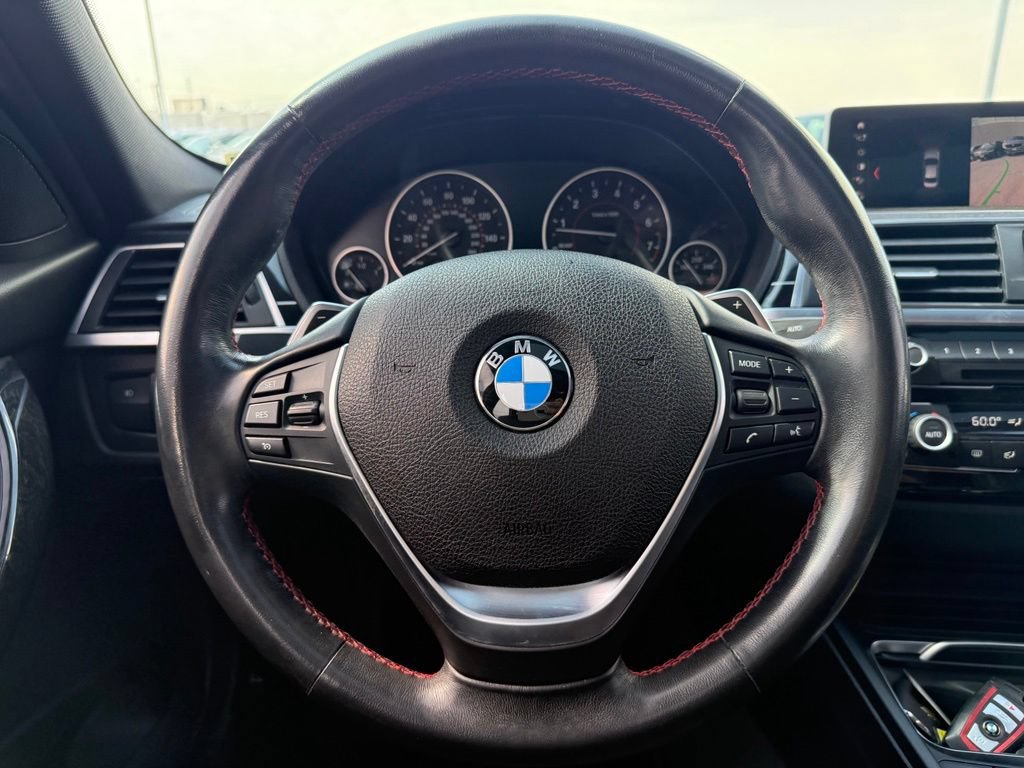 Used 2018 BMW 330i Sedan RWD image 16