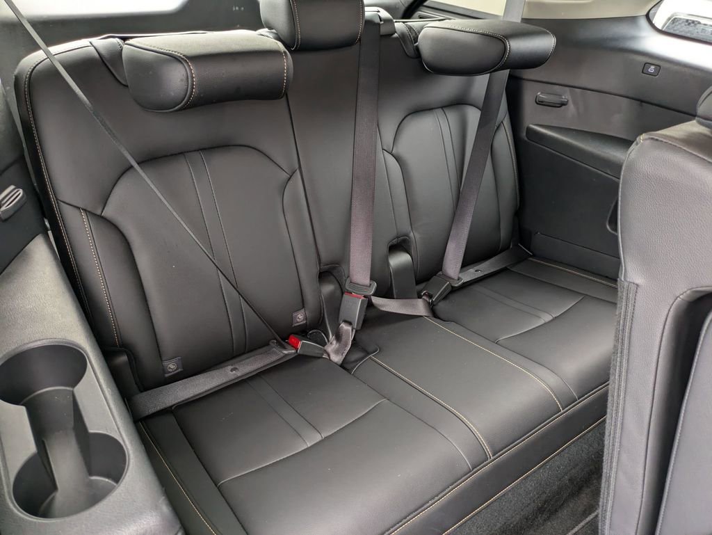 Used 2025 MAZDA CX-90 3.3 Turbo w/ Preferred Package image 29