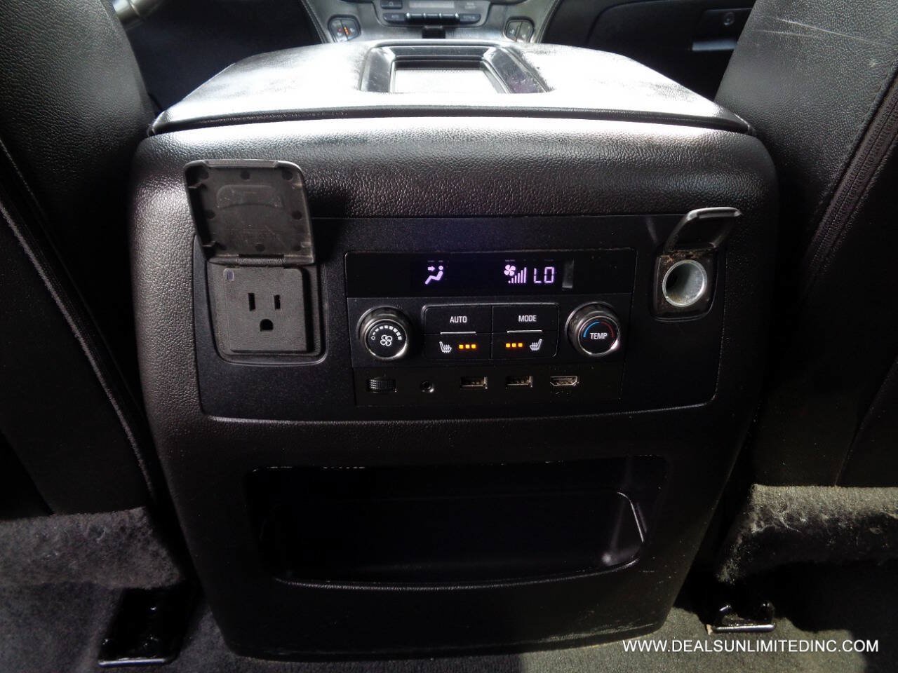 Used 2019 Chevrolet Tahoe LT AWD/4WD image 21