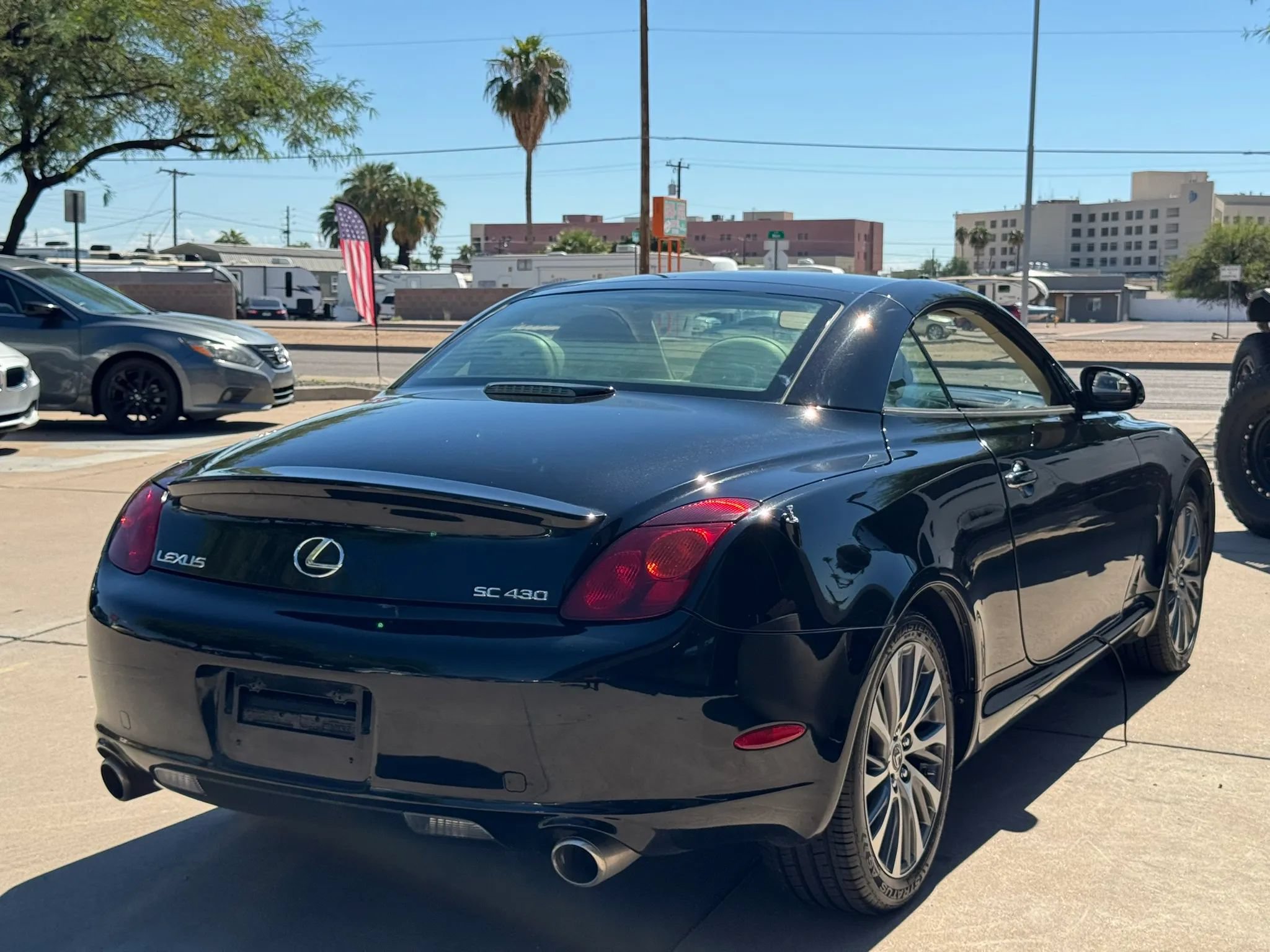 Used 2005 Lexus SC 430 Convertible RWD image 34