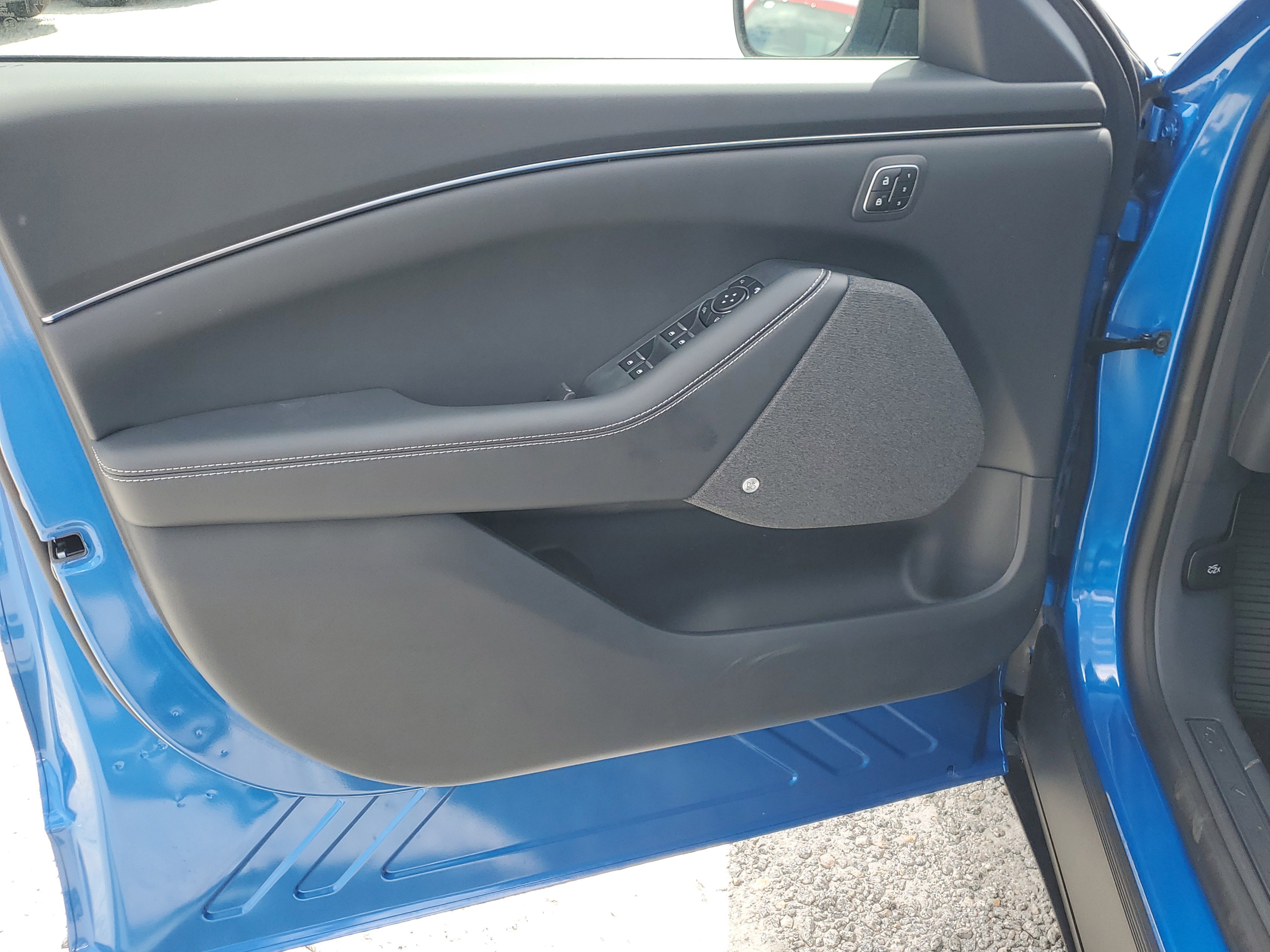 New 2025 Ford Mustang Mach-E Premium image 16