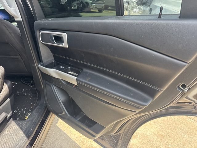 Used 2021 Ford Explorer XLT RWD image 18