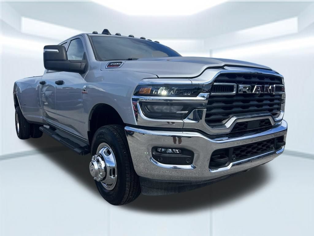 New 2026 RAM 3500 Tradesman AWD/4WD image 3