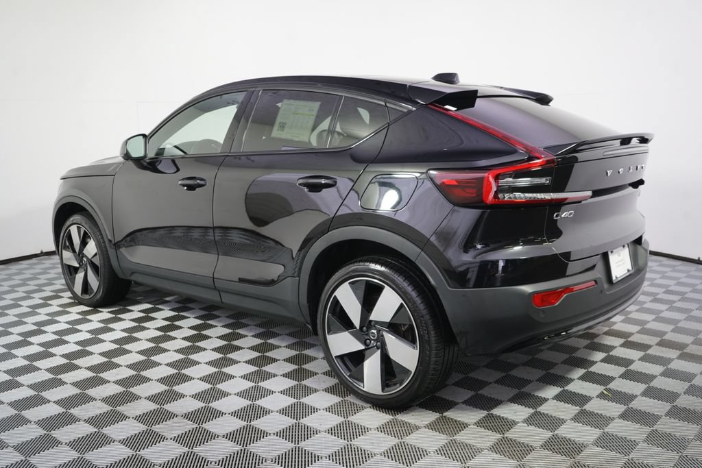 Used 2023 Volvo C40 P8 Recharge Ultimate AWD/4WD image 3