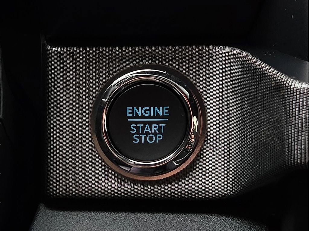 New 2026 Ford F250 Platinum image 15