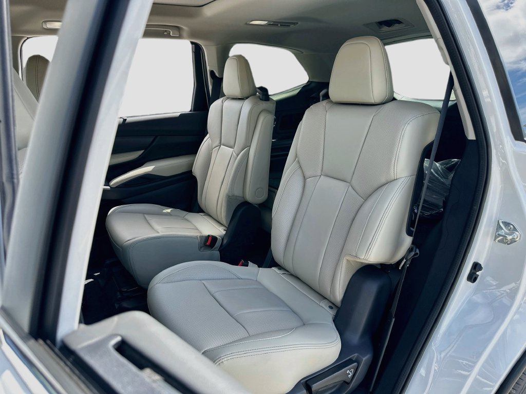 New 2027 Subaru Ascent Limited AWD/4WD image 25