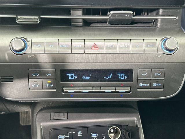 Used 2024 Hyundai Kona Limited AWD/4WD image 15