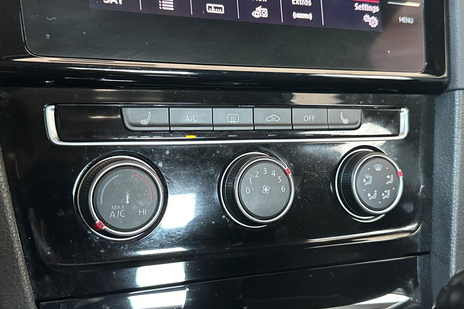 Used 2019 Volkswagen GTI Rabbit Edition FWD image 20