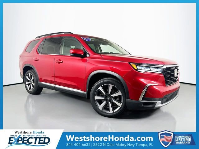 Certified 2025 Honda Pilot Touring