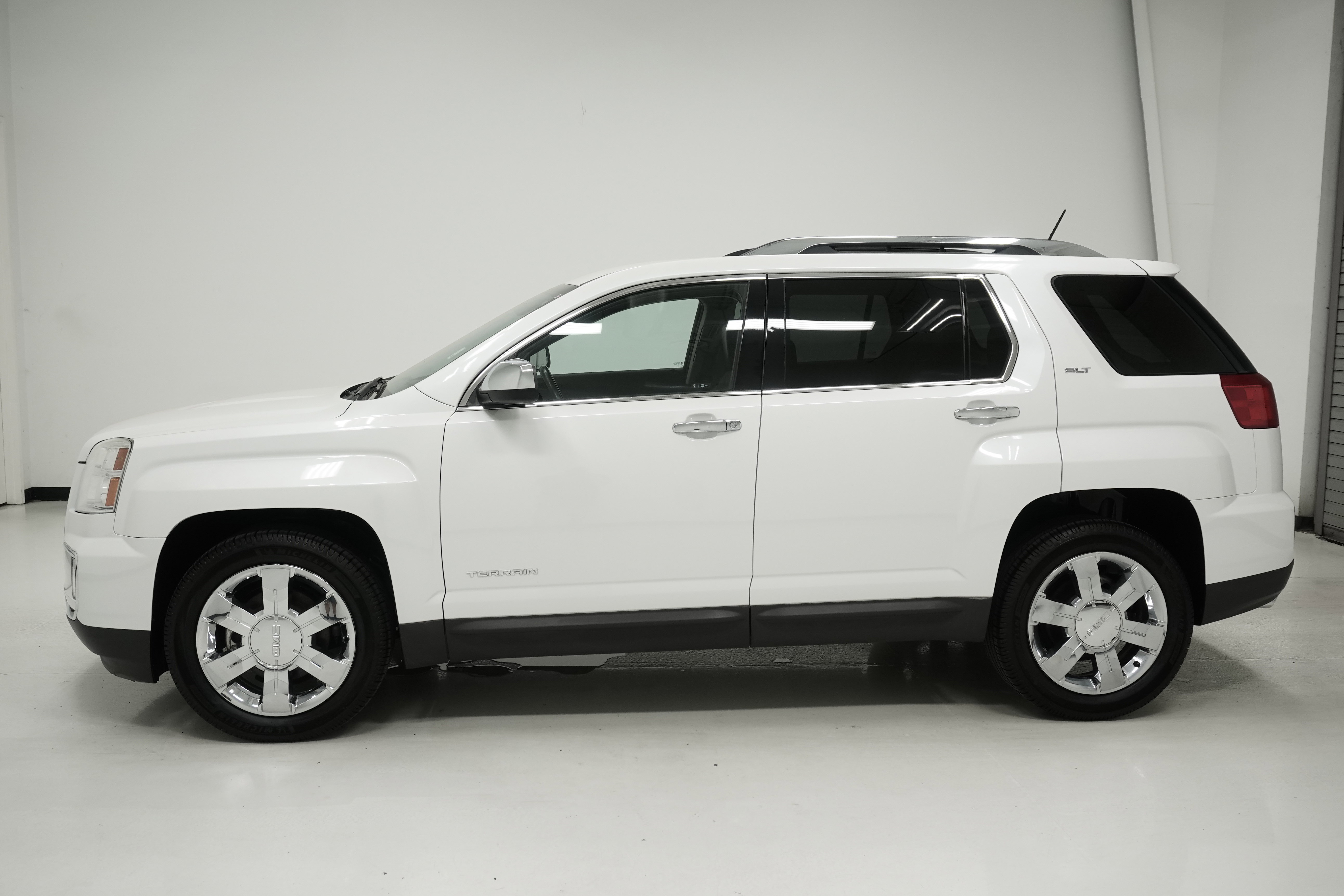 Used 2017 GMC Terrain SLT w/ Driver Alert Package I image 7