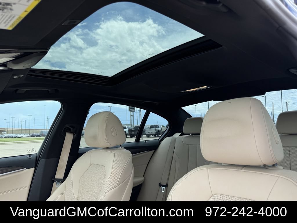 Used 2023 BMW 530i w/ M Sport Package RWD image 35