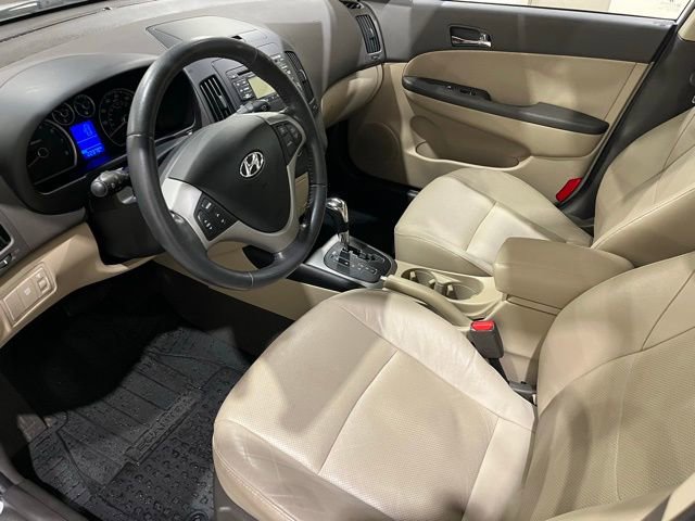 Used 2011 Hyundai Elantra SE image 15