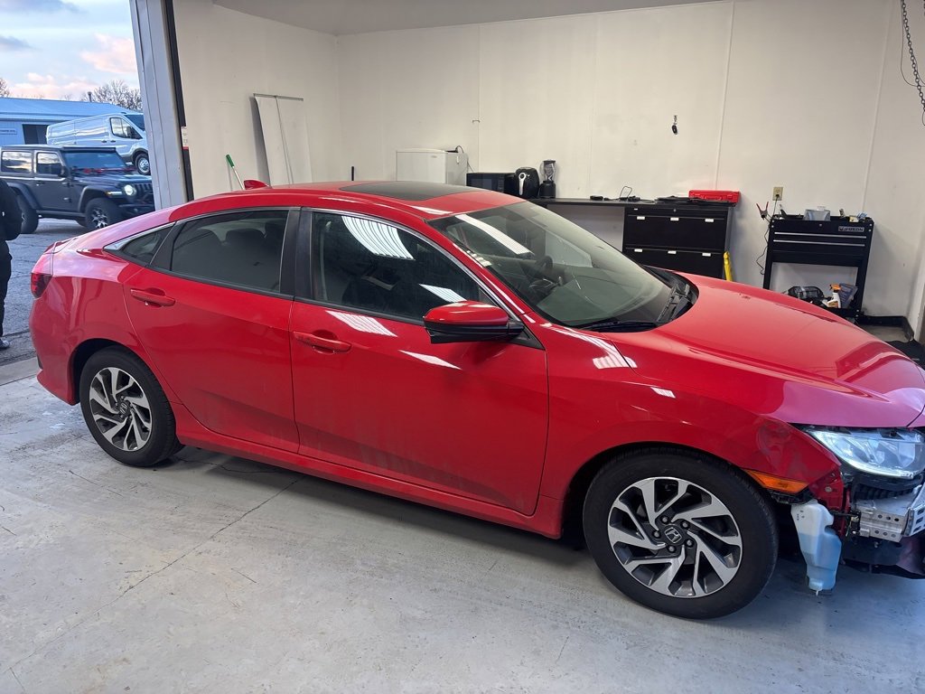 Used 2018 Honda Civic EX image 1