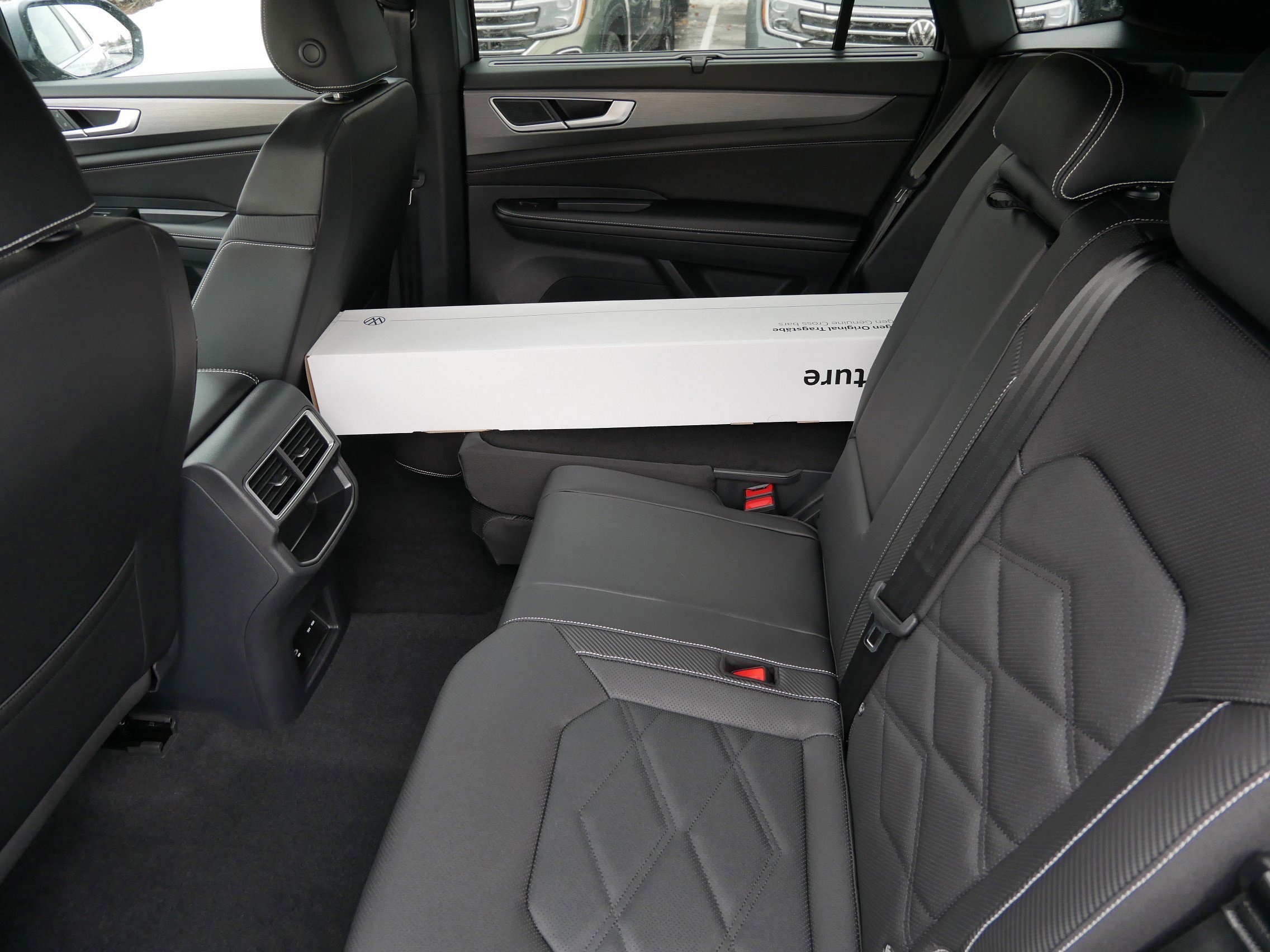 New 2026 Volkswagen Atlas Cross Sport SE image 8