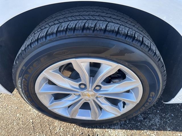 Used 2025 Chevrolet Malibu LT FWD image 10