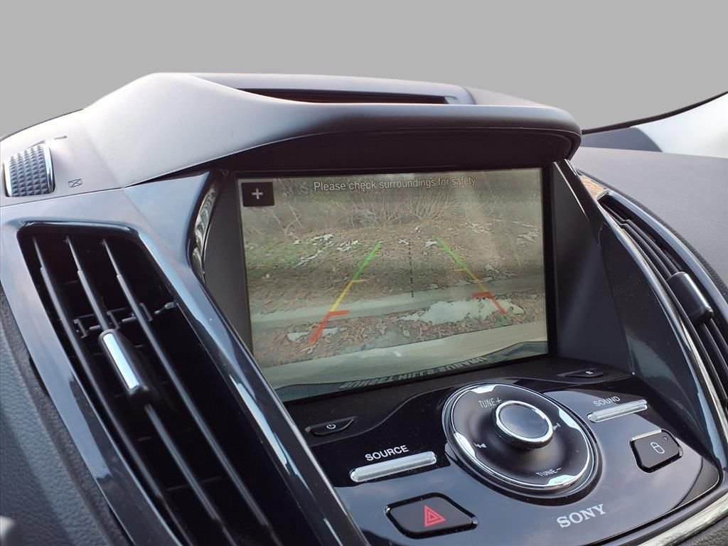 Used 2016 Ford Escape Titanium image 9