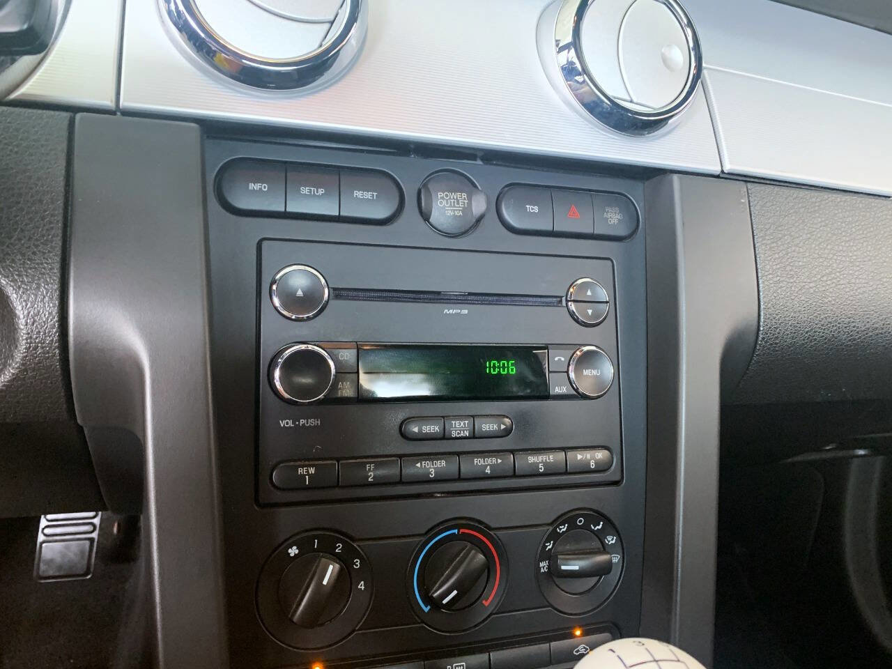 Used 2008 Ford Mustang GT Premium image 10