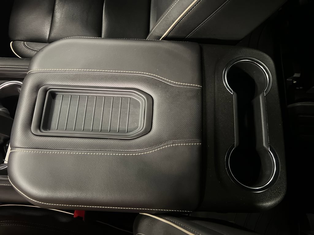 Certified 2022 Chevrolet Tahoe Premier AWD/4WD image 28
