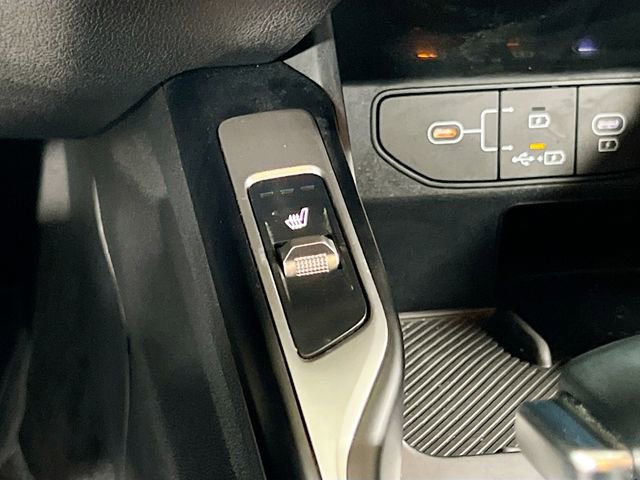 Certified 2024 Kia Sorento S image 20