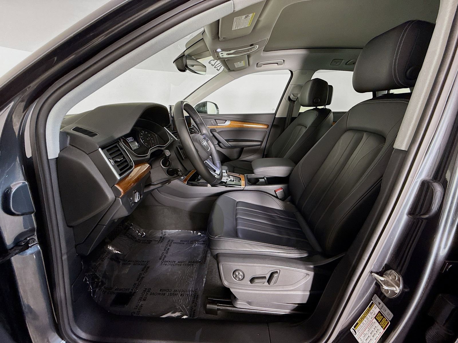 Used 2023 Audi Q5 2.0T Premium w/ Convenience Package image 20