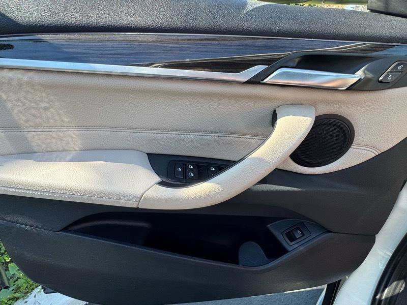 Used 2020 BMW X1 xDrive28i w/ Convenience Package image 18